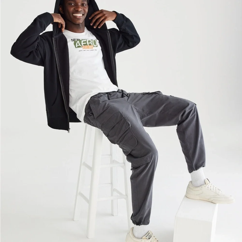 Aeropostale Gray Cargo Pants Relaxed Fit XS